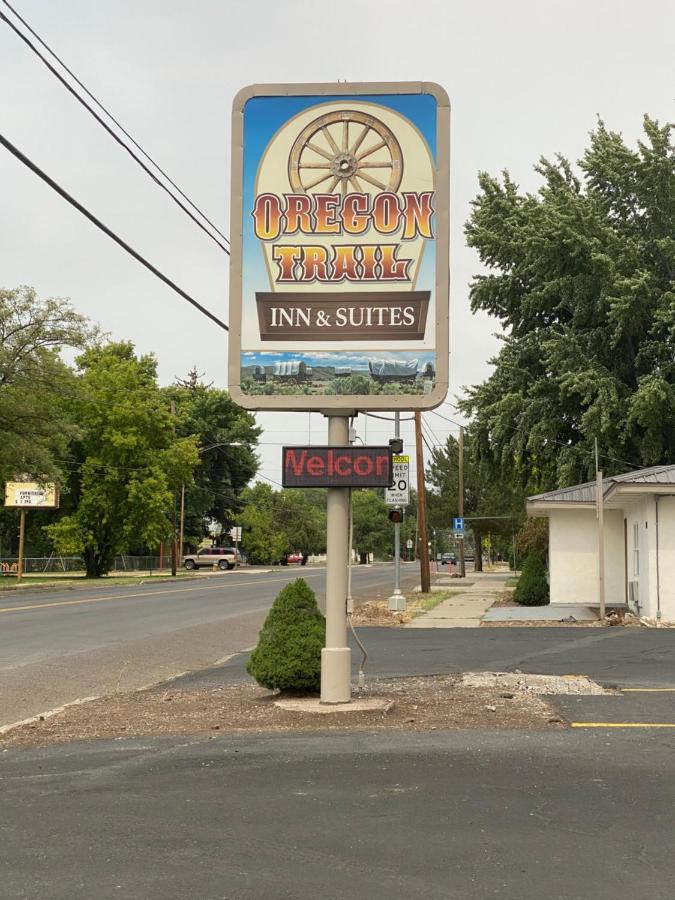 Oregon Trail Inn And Suites Lakeview Bagian luar foto