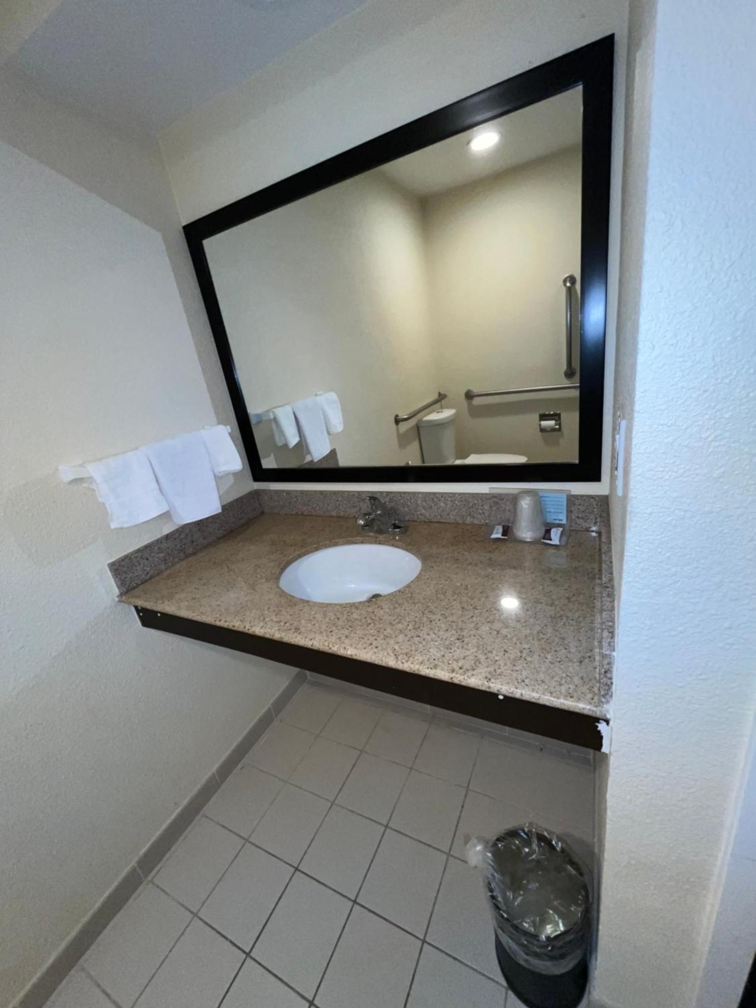 Oregon Trail Inn And Suites Lakeview Bagian luar foto