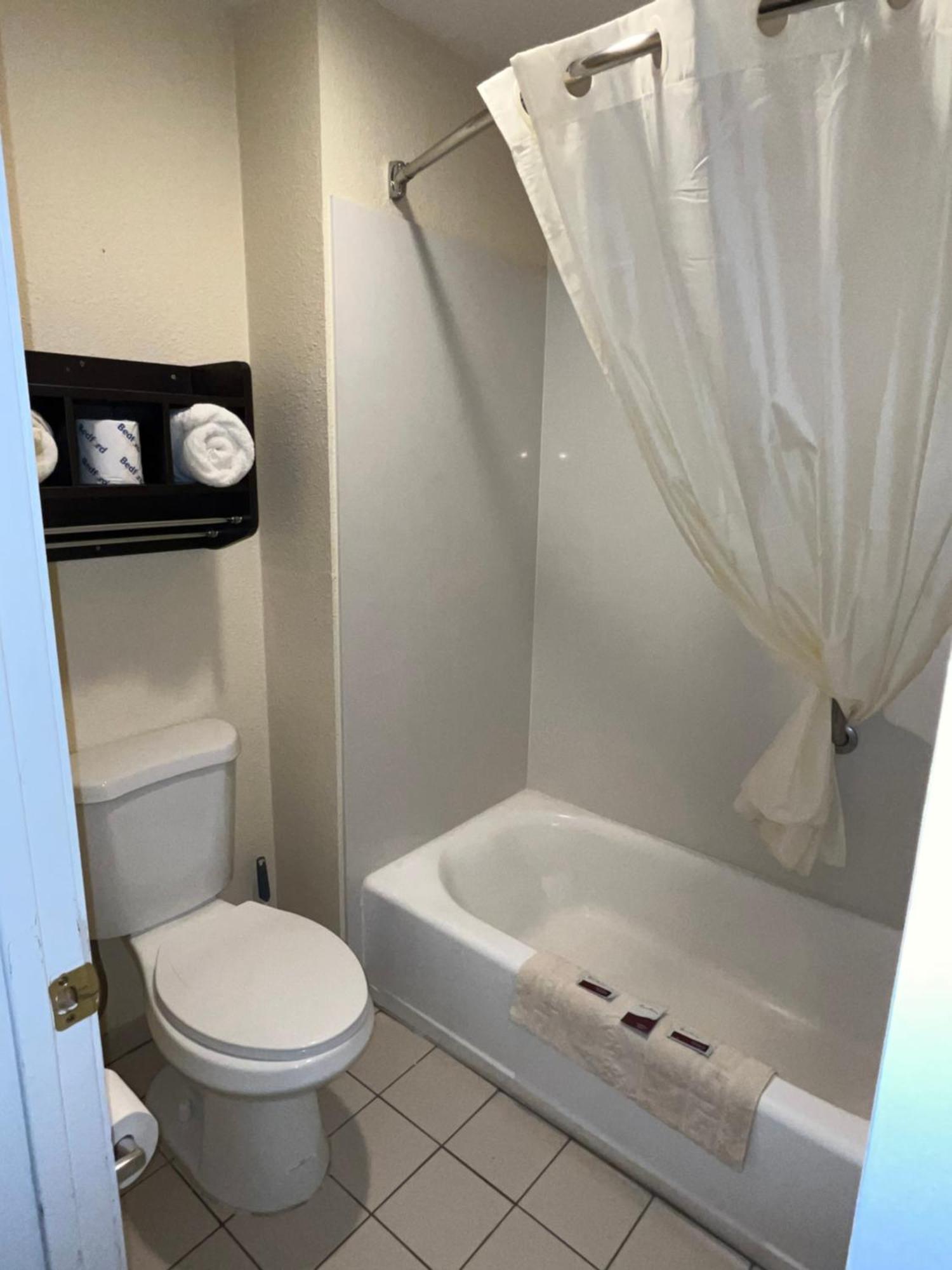 Oregon Trail Inn And Suites Lakeview Bagian luar foto